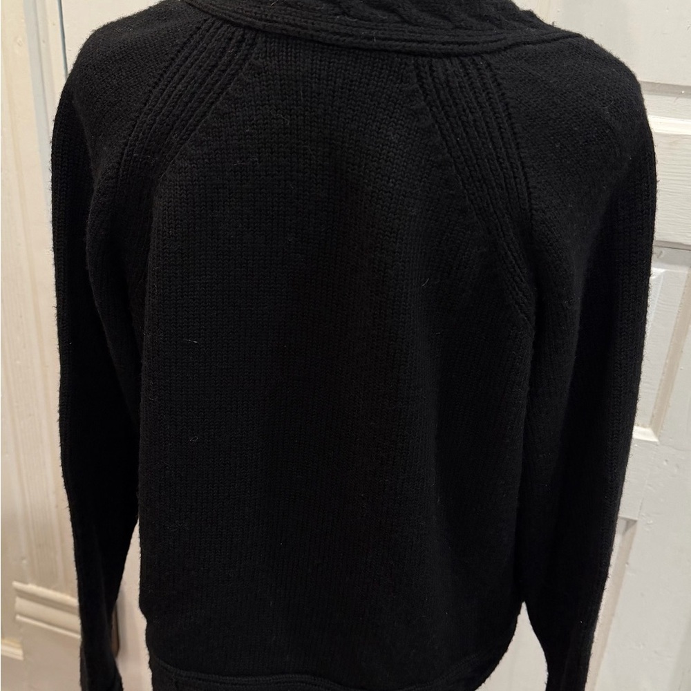 Vineyard Vines Cable Knit Hook Eye Black 100% Merino Wool Women’s Cardigan Sz Xl - Picture 2 of 5